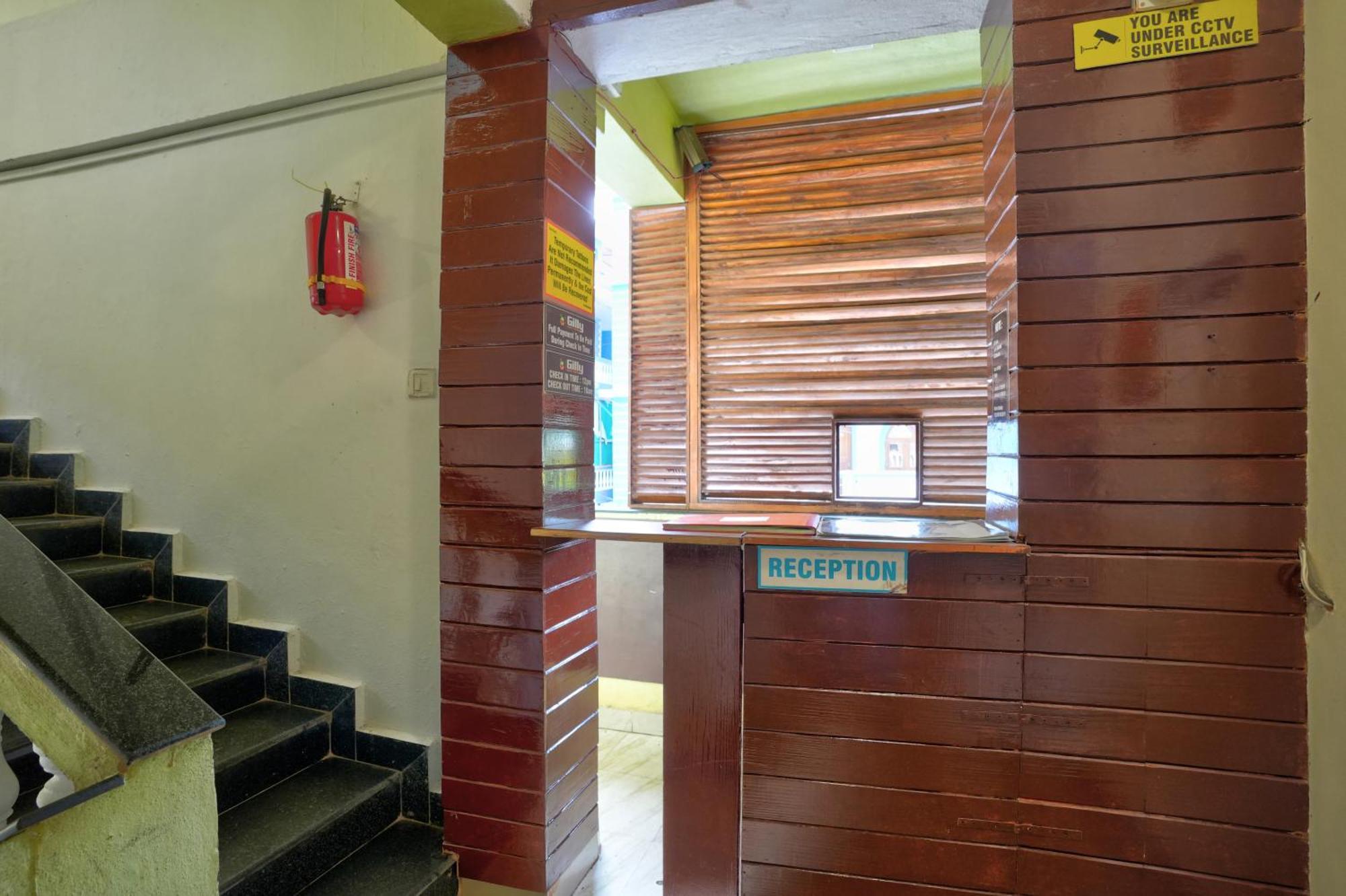 Hotel Salty Waves Baga Exterior photo
